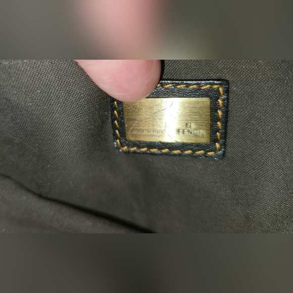 Fendi B Bag in Black Patent Leather - Picture 7 of 12